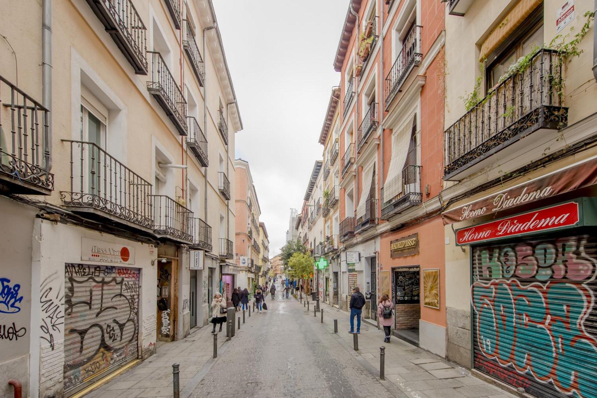 New Apt De 7Pax En El Corazon De Malasana Apartment Madrid Exterior photo